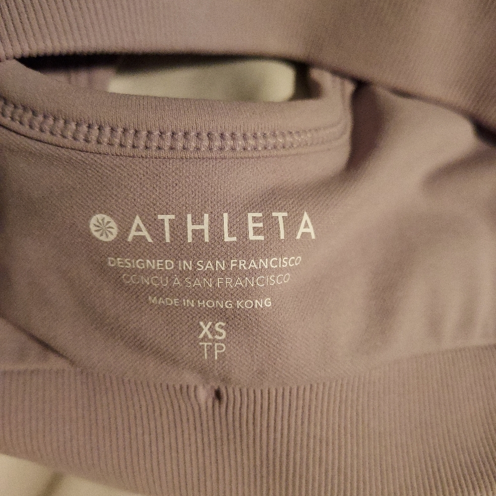 EUC Athleta Renew bra, XS D-DD, taupe mauve color, pads included - Picture 3 of 5